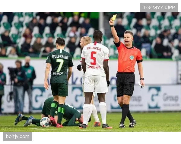 任意球规则详解：判罚标准与执行步骤全解析